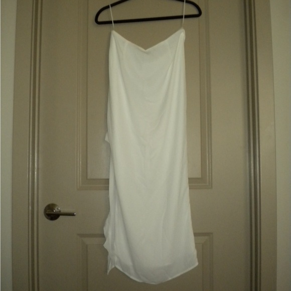 Trevally ruffle maxi skirt - Picture 2 of 6